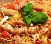 Pasta con salsa de galeras (Cocina italiana)