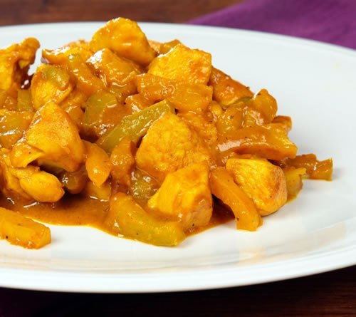 Pechugas de pollo a la cerveza con pimientos verdes